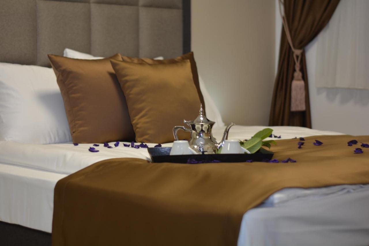 Apart Hotel Family Sarajevo Bagian luar foto