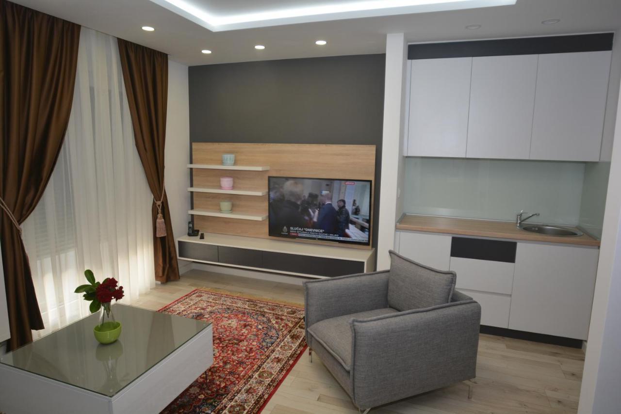 Apart Hotel Family Sarajevo Bagian luar foto