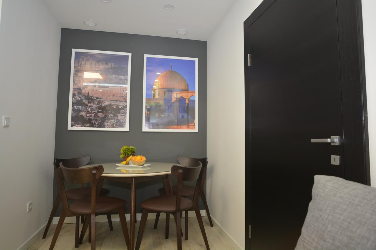 Apart Hotel Family Sarajevo Bagian luar foto