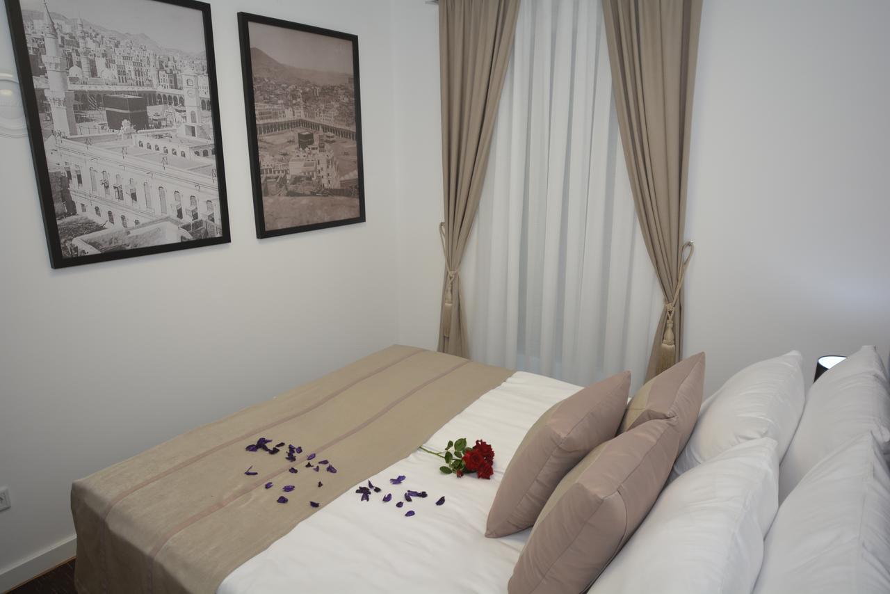 Apart Hotel Family Sarajevo Bagian luar foto