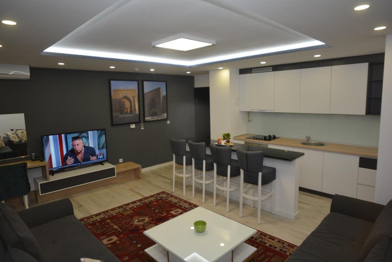 Apart Hotel Family Sarajevo Bagian luar foto