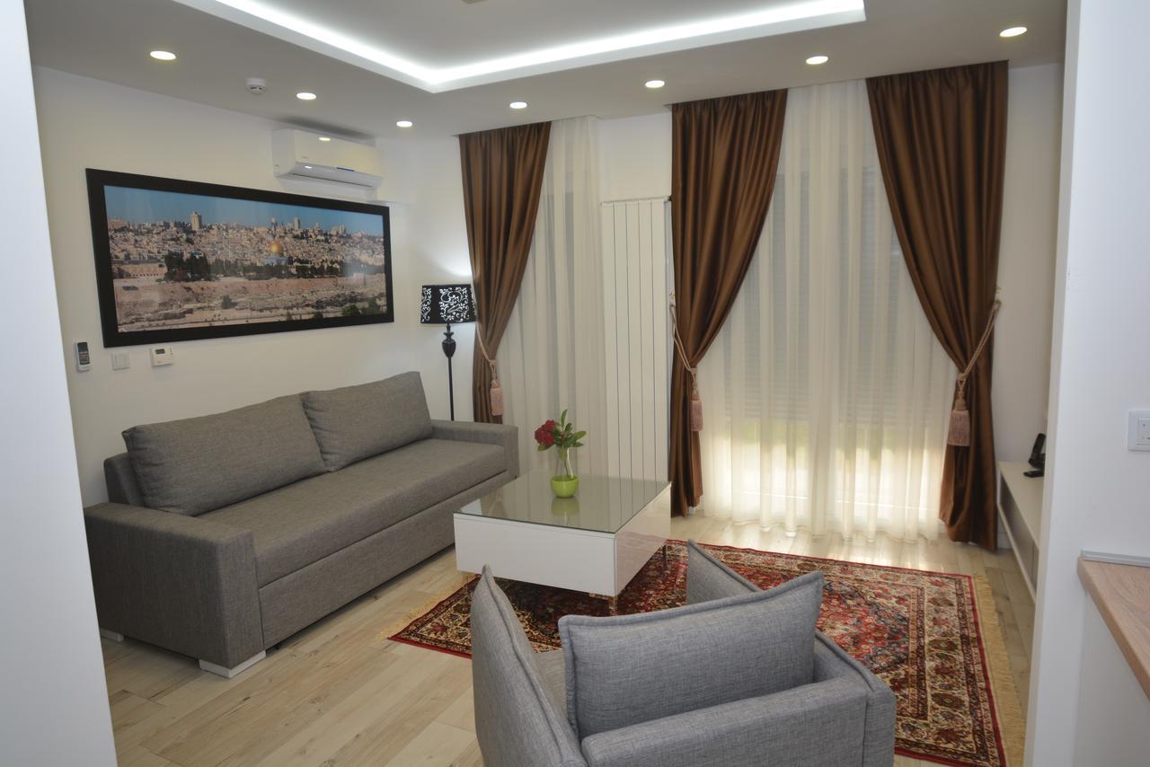Apart Hotel Family Sarajevo Bagian luar foto
