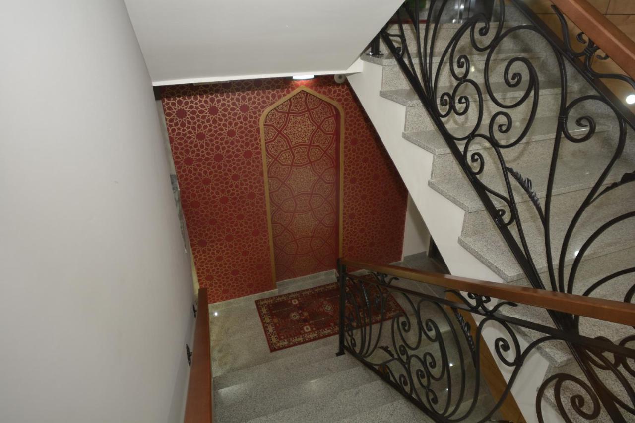 Apart Hotel Family Sarajevo Bagian luar foto